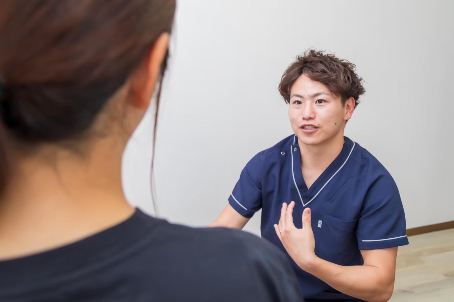 今後のプランをご説明する様子